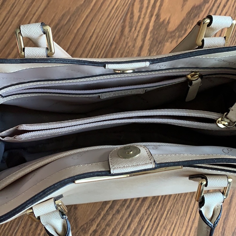 Calvin Klein Tote - Picture 2 of 4